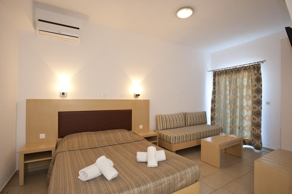 Anna-Maria Mykonos Hotel Glastros  Room photo